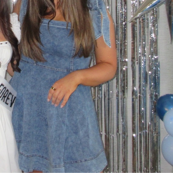 Selfie Leslie Blue Bow Shoulder Mini Dress - Picture 4 of 4